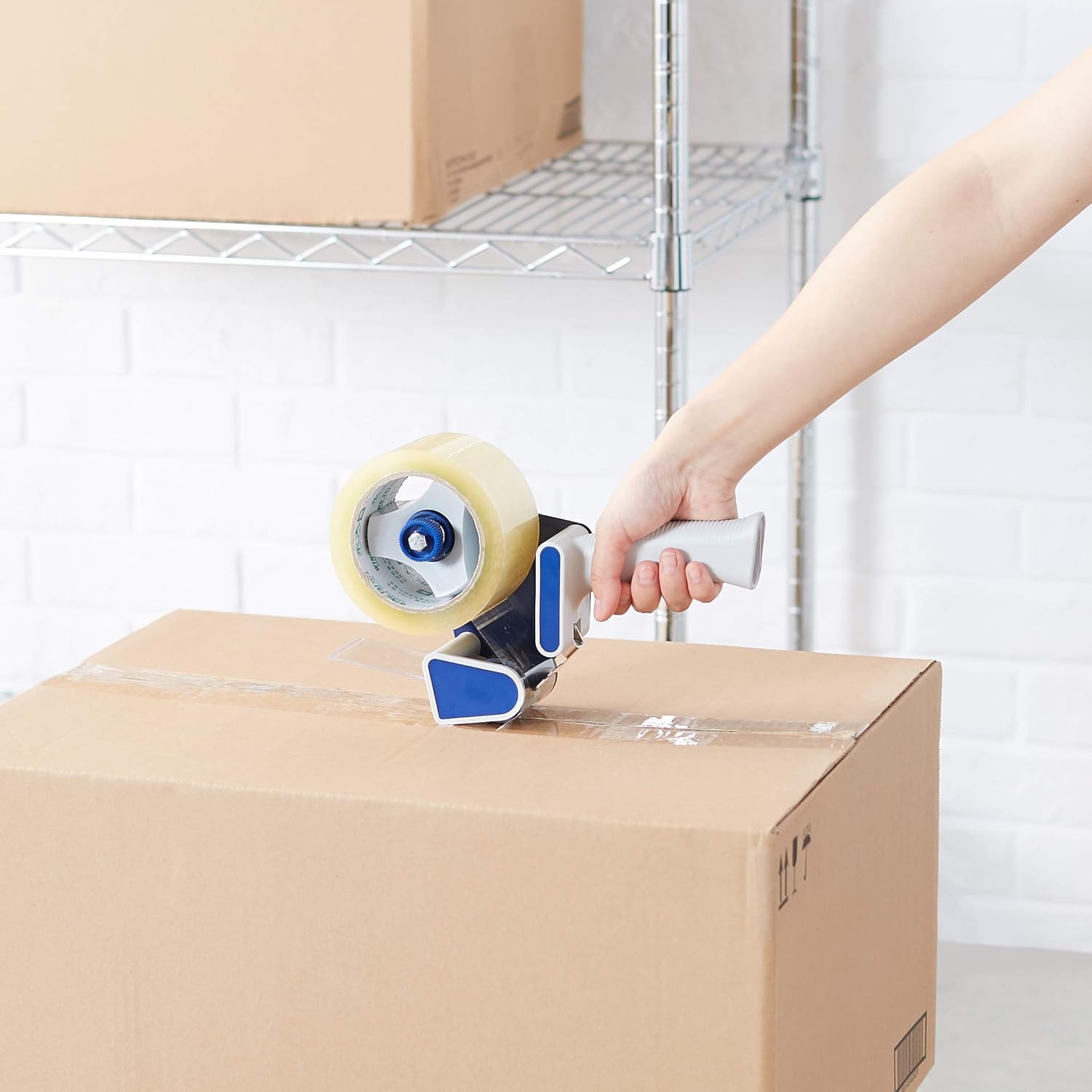 Basics Packaging Tape Gun, for 2" Width Tape, 3" Paper core​ : Office Products