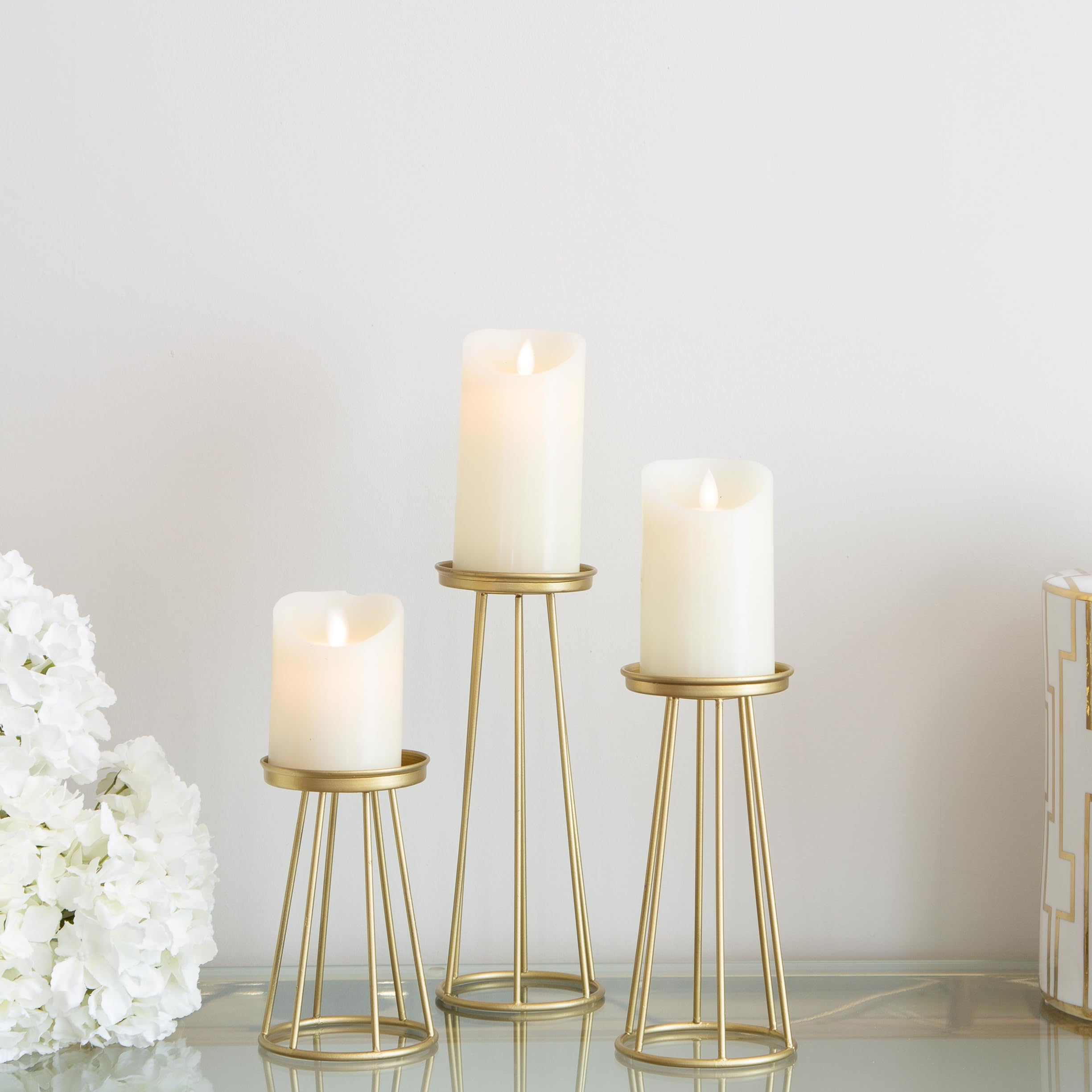 Gold Metal Pillar Candle Holder Set Of 3 Wedding Centrepiece Candlestand Decoration Home Decor Living Room Dining Table Kitchen