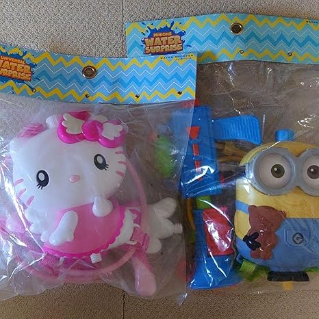 Amazon Co Jp ユニバ Usj ウォーターシューター キティ ミニオン 水鉄砲 Hobby