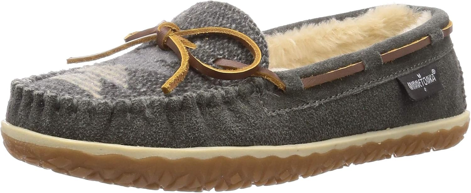 minnetonka women's tilia suede moccasin slippers