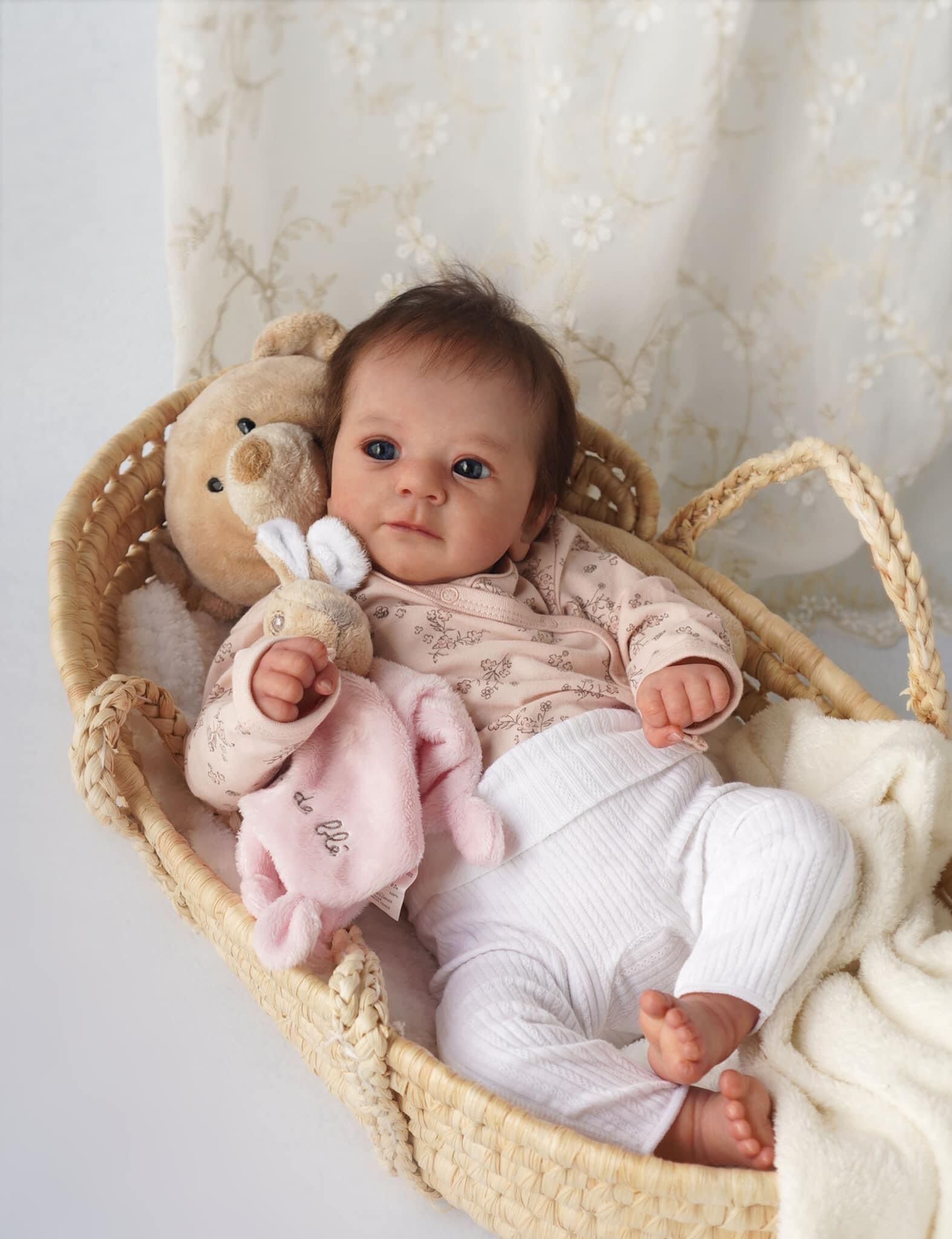 Zero pam Reborn Baby Dolls - 48 CM Realistic Baby Doll Silicone Vinyl Doll Soft Cloth Body With Hair, Eyes Open Handmade Toys For Kids Age 3+, With Feeding Accessories