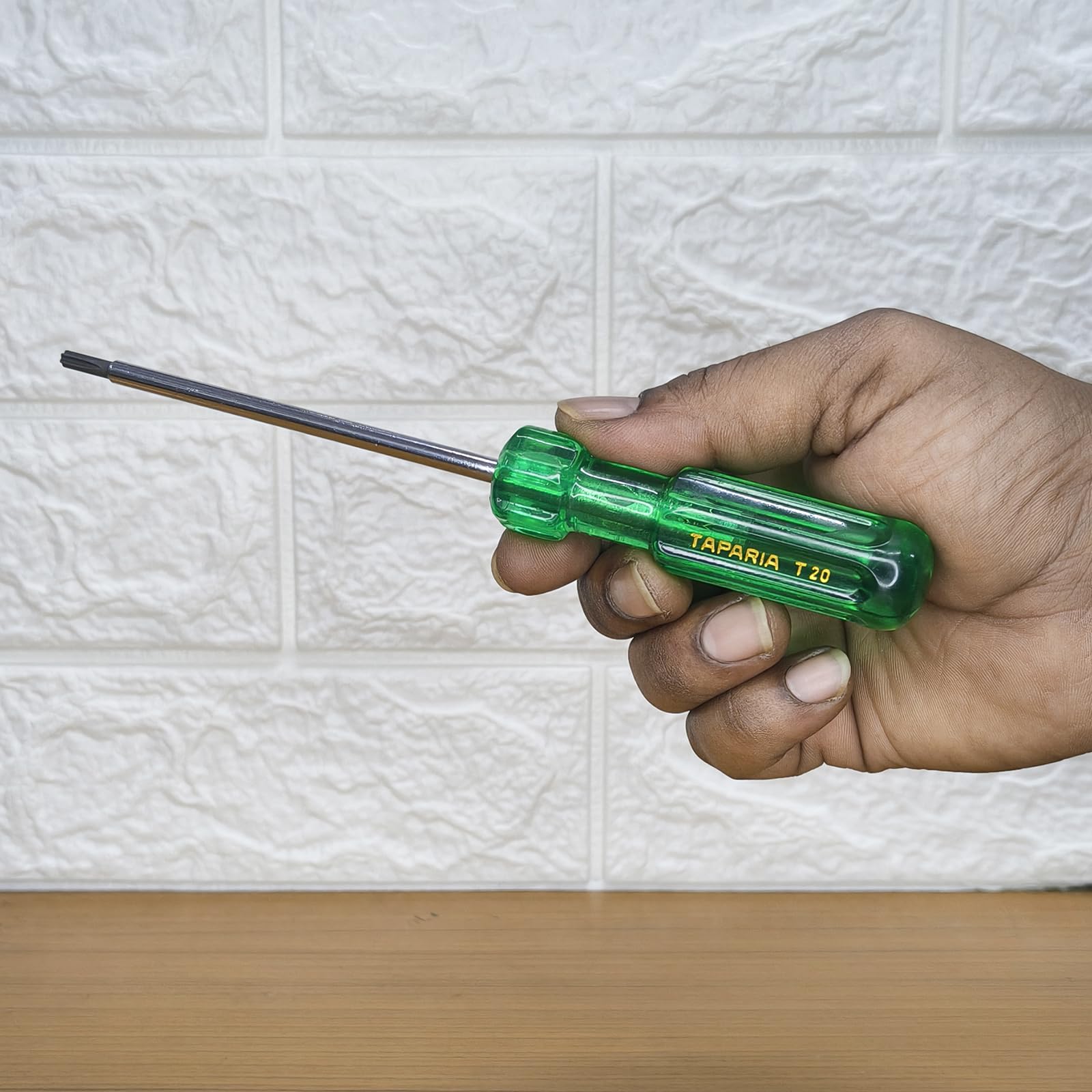 Taparia T-20 Steel Torx Screw Driver (Green And Silver), 1 pc 2