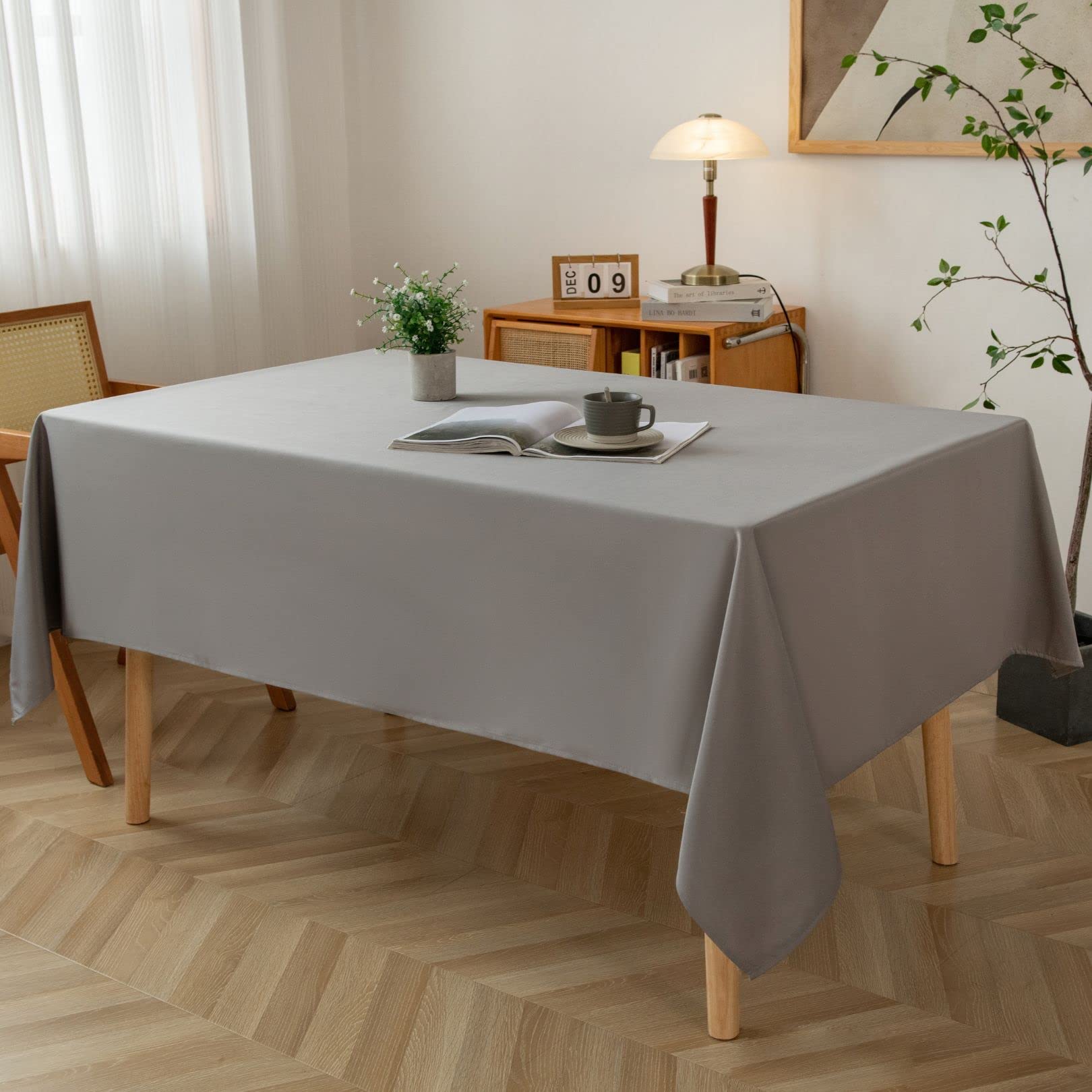 CUSHY HOME Oxford Polyester Tablecloth 140x220 cm – Water-Resistant, Decorative & Durable Table Cover for Dining Room, Kitchen & Parties 140x220 cm GREY