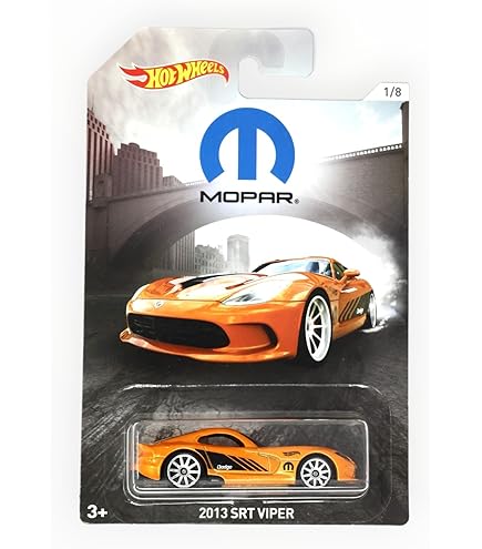 Amazon.com: Hot Wheels Dodge Viper GTS-R - Mopar (2018) 4/8 : Toys