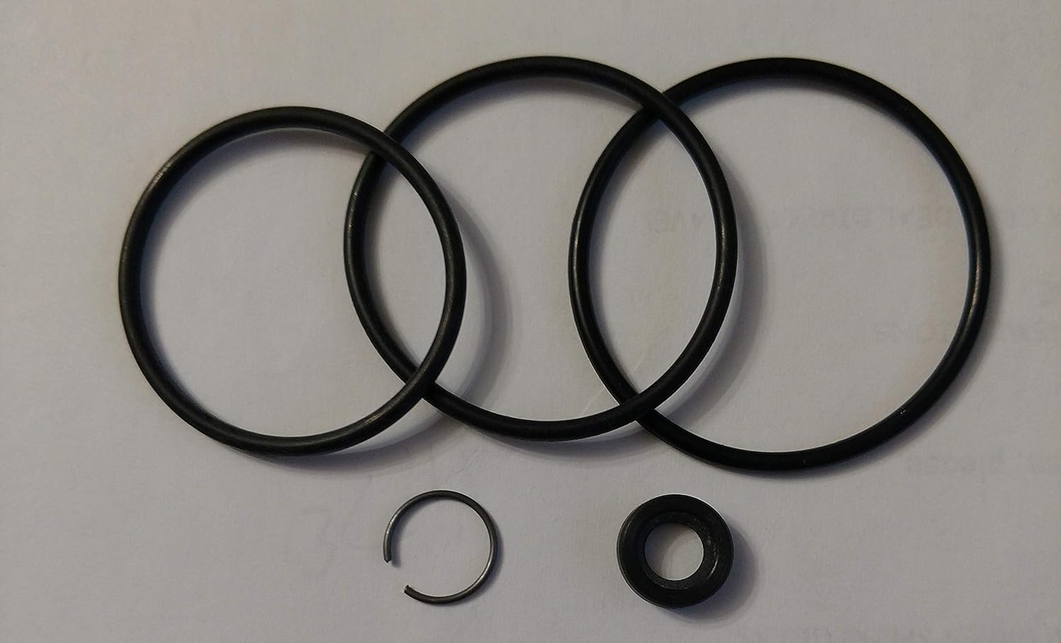 La Speedometer Gear speedometer driven gear housing seal