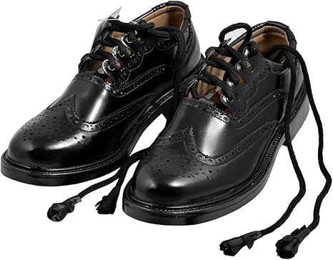 kilt brogues