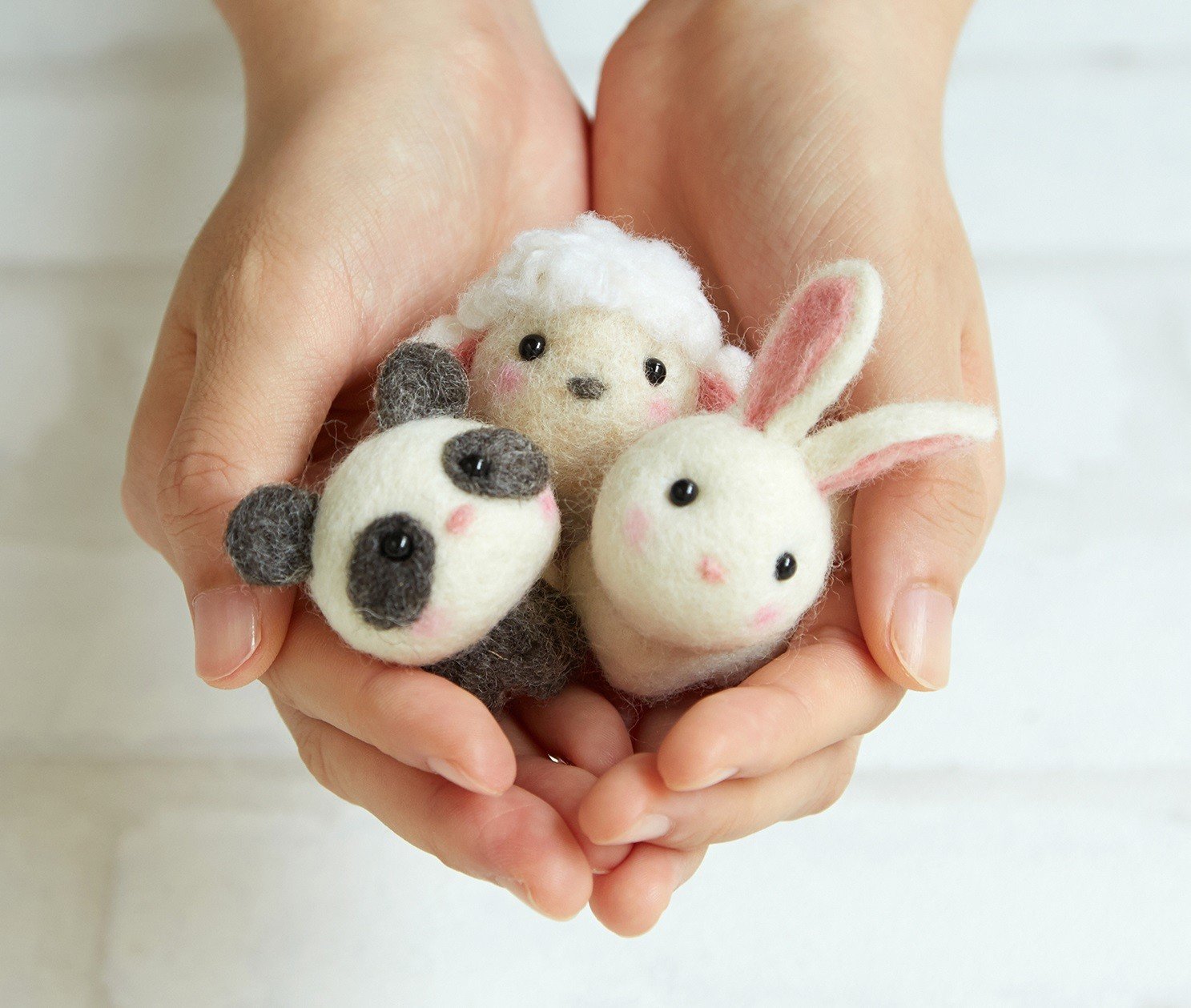 hamanaka Wool Felt Kit Small Friends Animal US H441 – 481