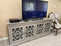 Review Image by Dita Kaba