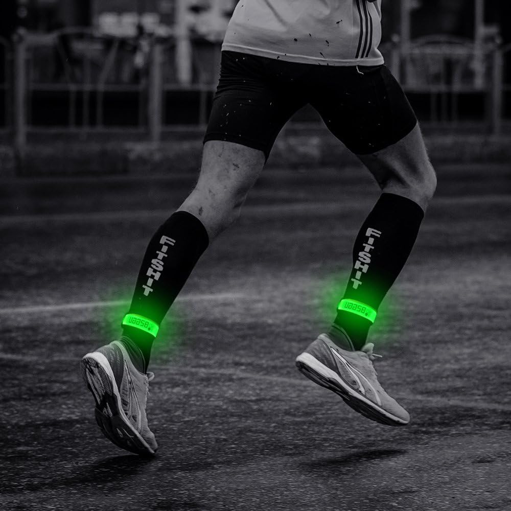 Pack of 2pcs- LED Sports Saftey Flashing Reflective Armband with High Visibility Light up Glow in The Dark Bracelet for Cycling, Jogging, Walking and Running (Green): Sports & Outdoors