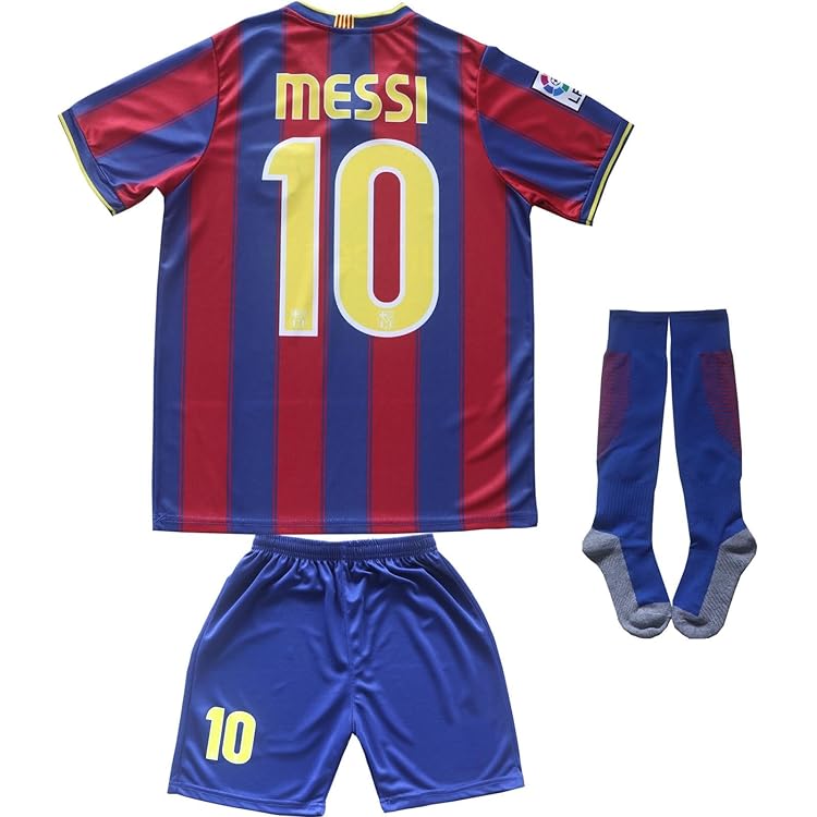 Amazon.com: Ronaldinho #10 Retro Long Sleeve 05/06 Soccer