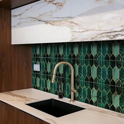 funlife Holographic Emerald Green Peel and Stick Wall Tiles 20x20cm 50pcs