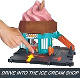 Hot Wheels City Downtown Ice Cream Swirl Let’s Race Set HTN77 with Car view 3