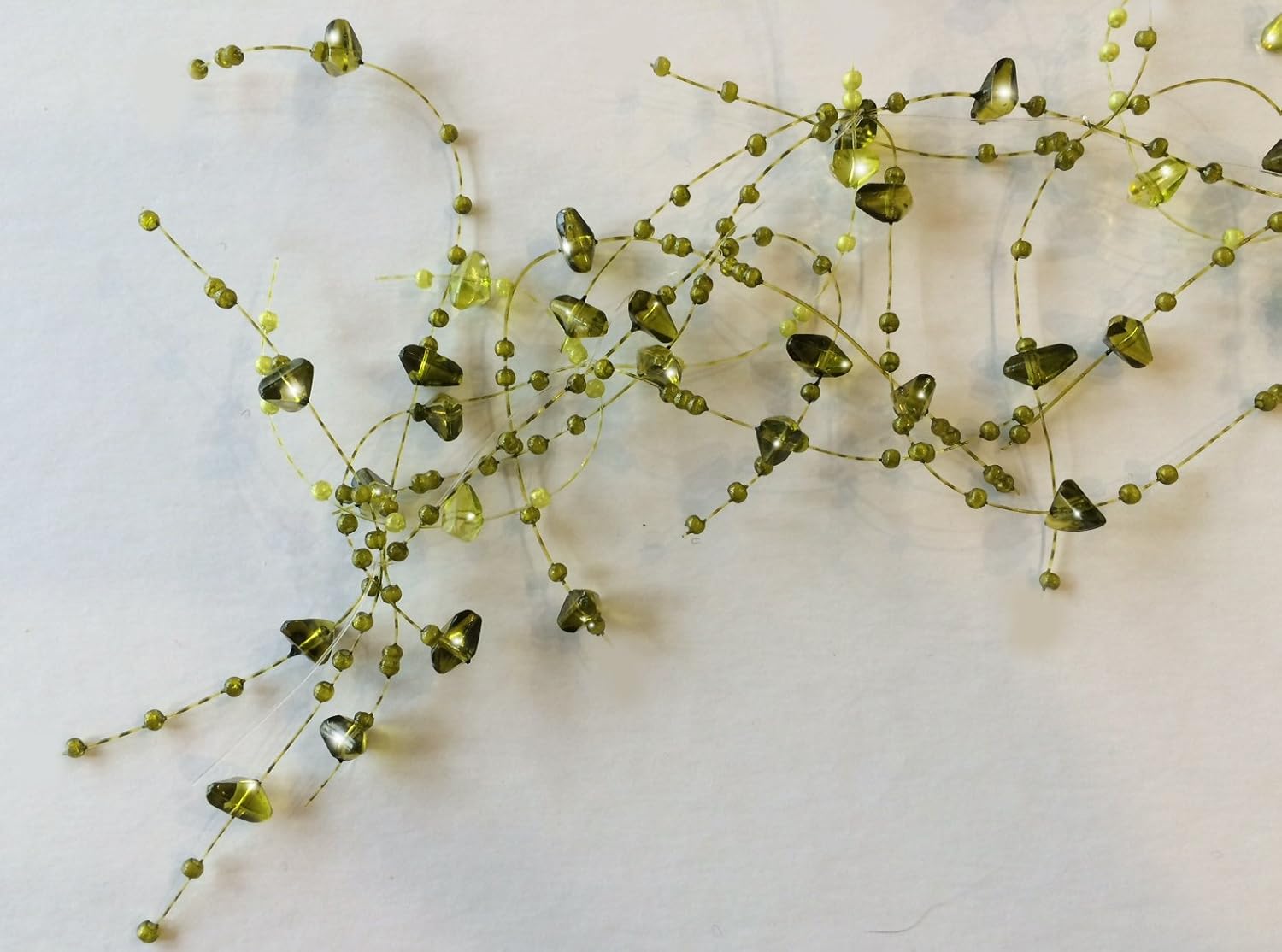 Garden Green Beaded Garland Decoration Home & Kitchen