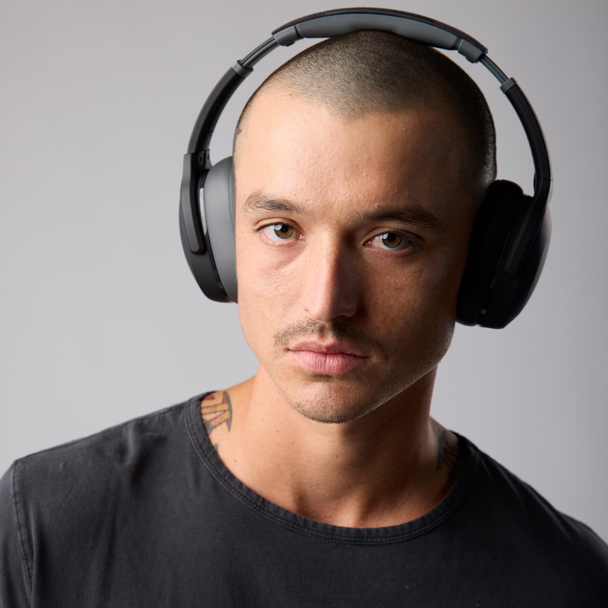 Skullcandy Crusher Evo Wireless Bluetooth Headphones with Multi-Sensory Bass, Noise Isolating Over-Ear Fit, Up to 40 Hours Battery, Microphone for iPhone Android - Asphalt