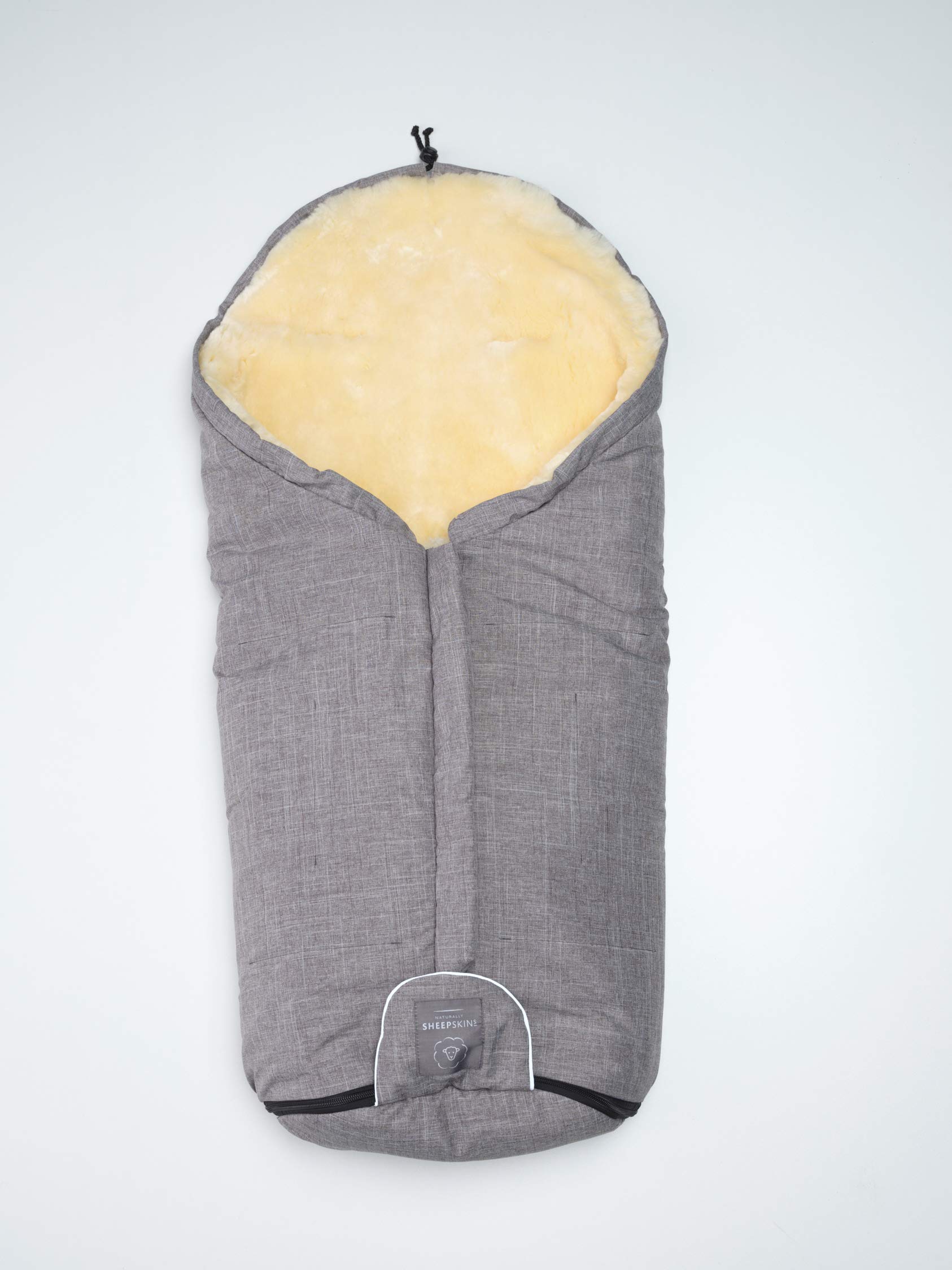 Naturally Sheepskins Centrezip Footmuff (Natural & Linear Grey)