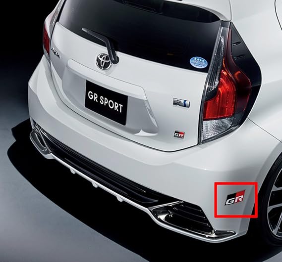 Amazon Toyota トヨタ純正 Gr ガズーレーシング Grディスチャージテープ サイドアルミテープ 小 1枚入り アクア Nhp10 G Grスポーツ用 H29 11 ステッカー デカール 車 バイク