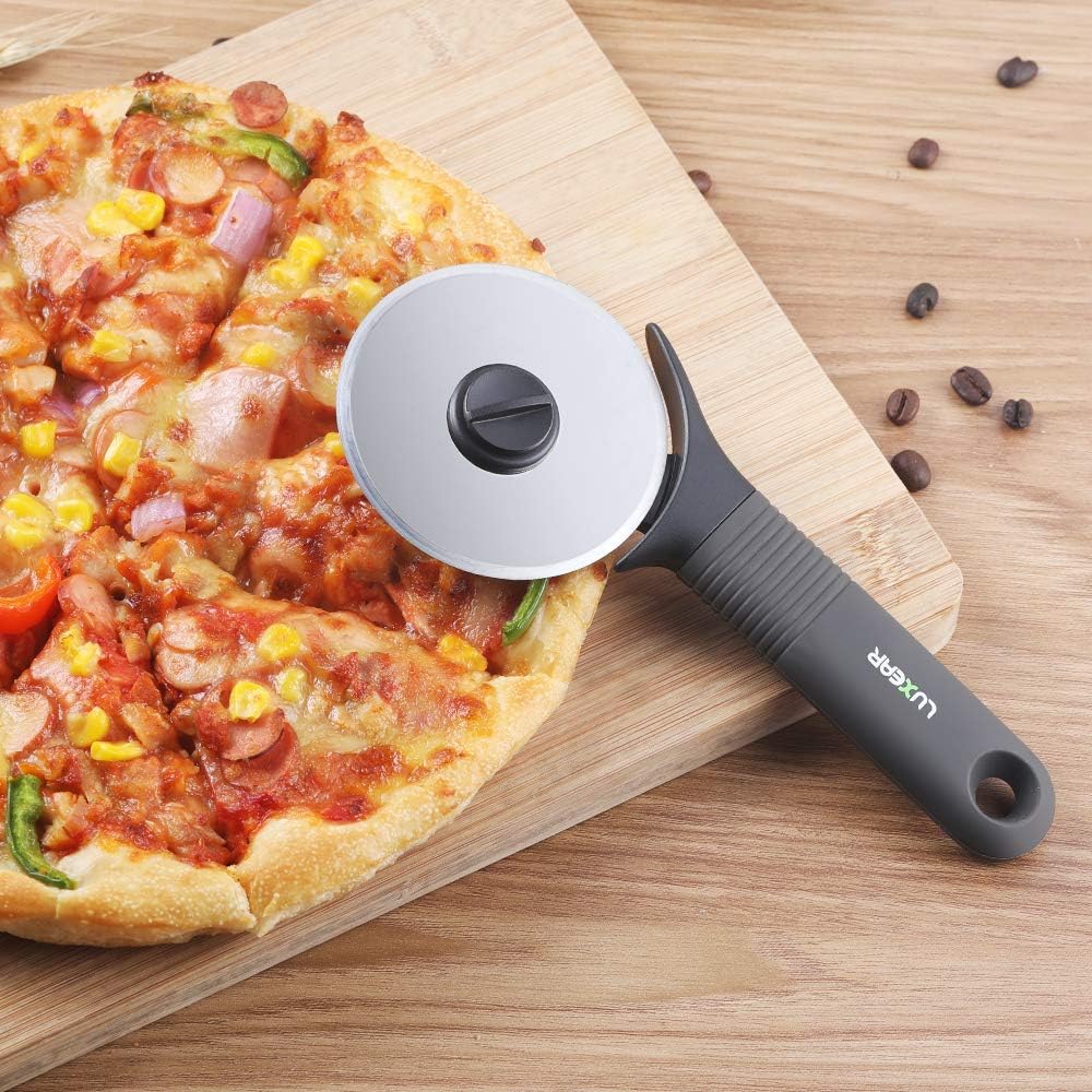 Pizza Cutter Stainless Steel Wheel with Silicone Non Slip Handle and Protective Cover, Luxear Professional Pizza Slicer with Sharp Blade Wheel, Professional Pizza Knife 8.5 Inch: Kitchen & Dining