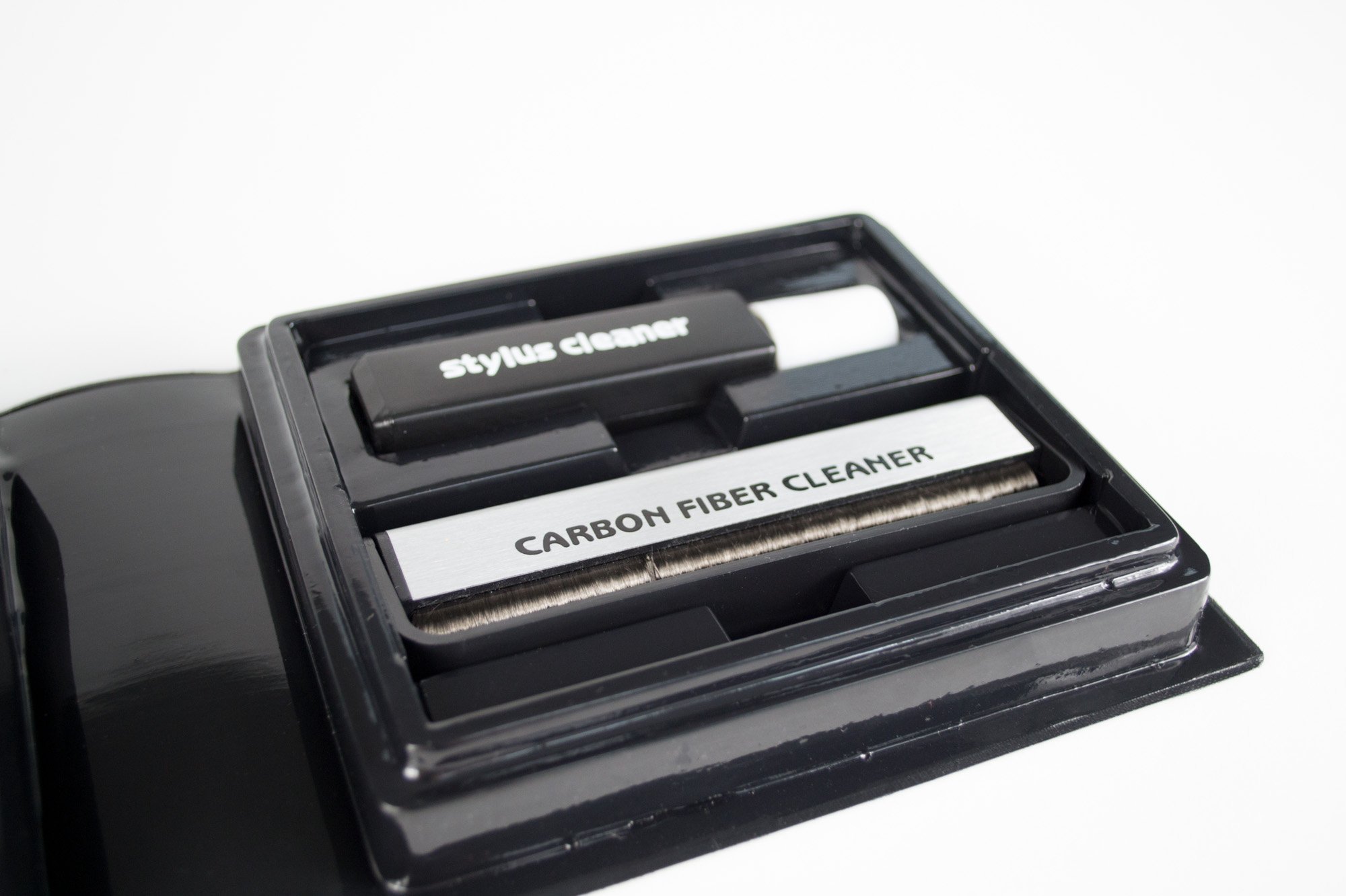 Vinyl Record Cleaning Kit By Connected Essentials With Stylus