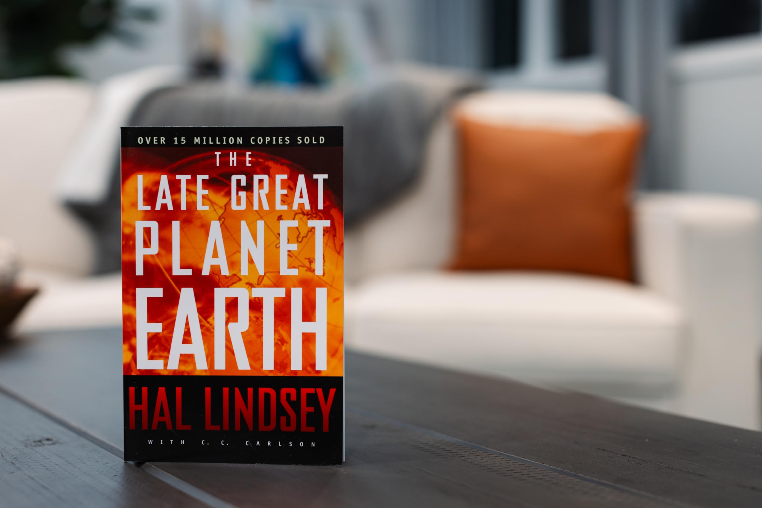 The Late Great Planet Earth: The Classic Analysis of the Biblical Prophecies Leading Up To the Return of Jesus Christ The Late Great Planet Earth: The Classic Analysis of the Biblical Prophecies Leading Up To the Return of Jesus Christ The Late Great Planet Earth: The Classic Analysis of the Biblical Prophecies Leading Up To the Return of Jesus Christ Paperback Hardcover Mass Market Paperback Audi