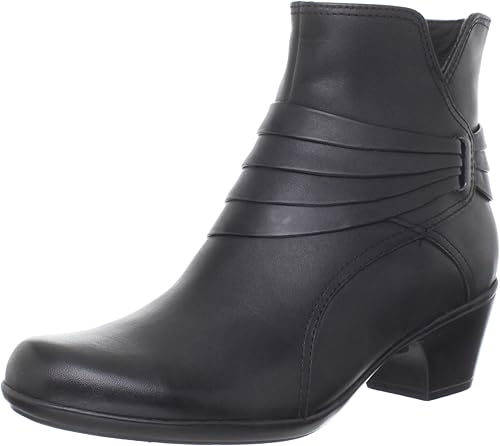 skechers clarks village