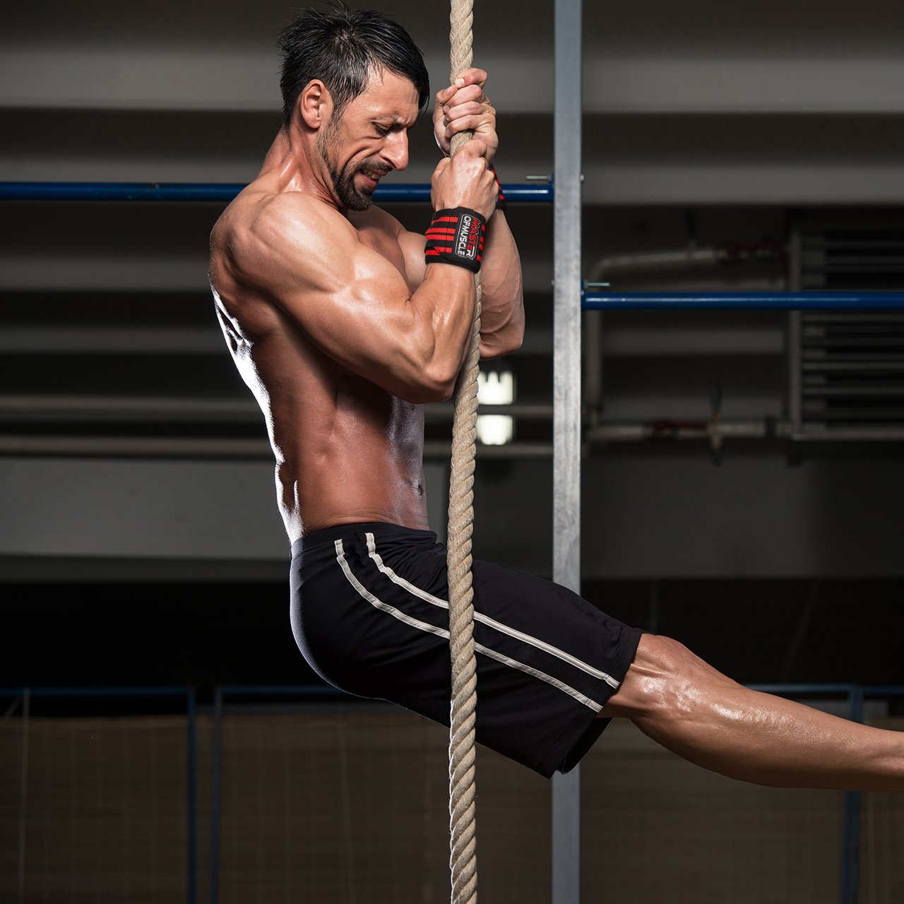 Wrist Wraps - Straps Your Wrists So You Can Smash Your Lifting Workout - Elastic Wrist Support For Weightlifting, BodyBuilding, Bench Press, Gym and More - For Women and Men - BONUS Powerlifting Guide