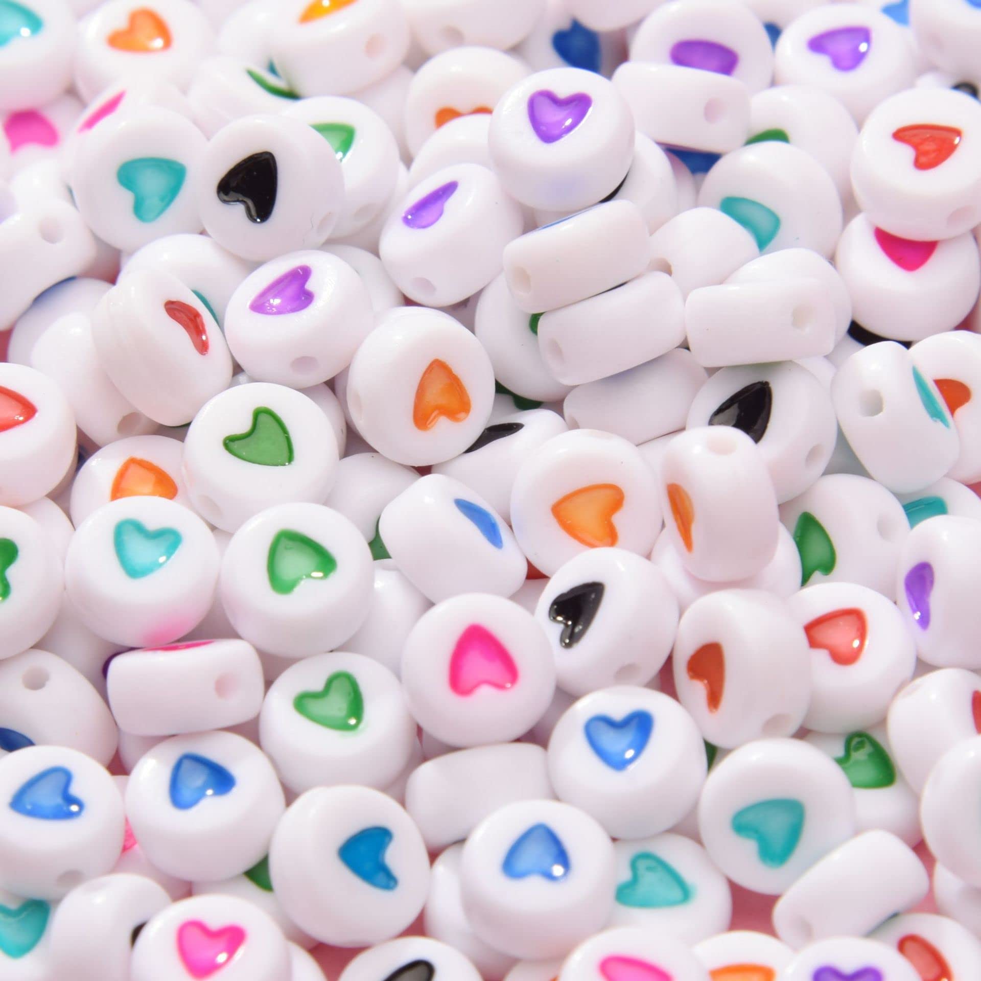 1000pcs White Acrylic Heart Beads 7mm Flat Round Pony Disc Coin with Multicolor Enamel Heart Loose Spacer Beads for DIY Bracelet Jewelry Making