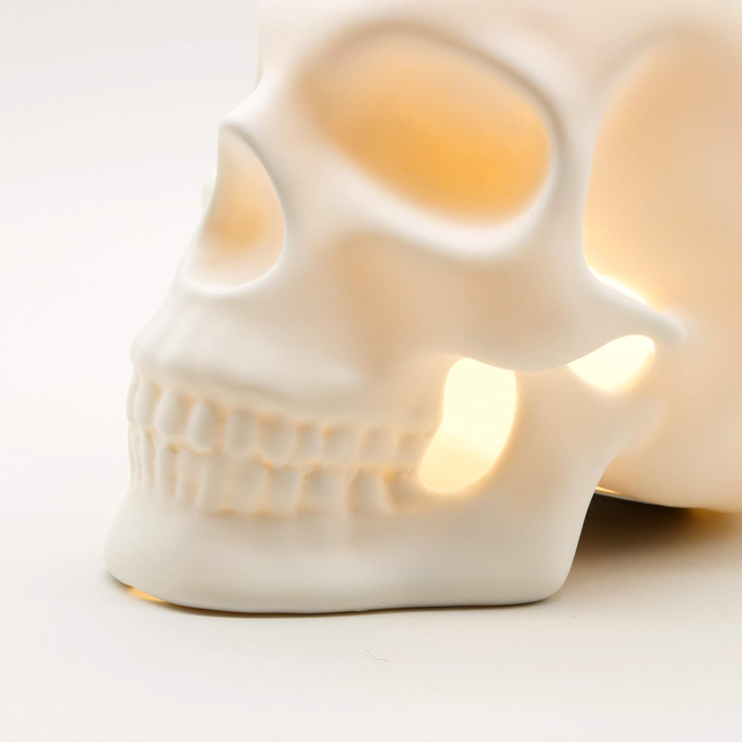 Suck UK Skull Lamp | Ceramic Skull Light | Gothic Home Decor | Lifesize Skull USB LED Lamp - Image 5