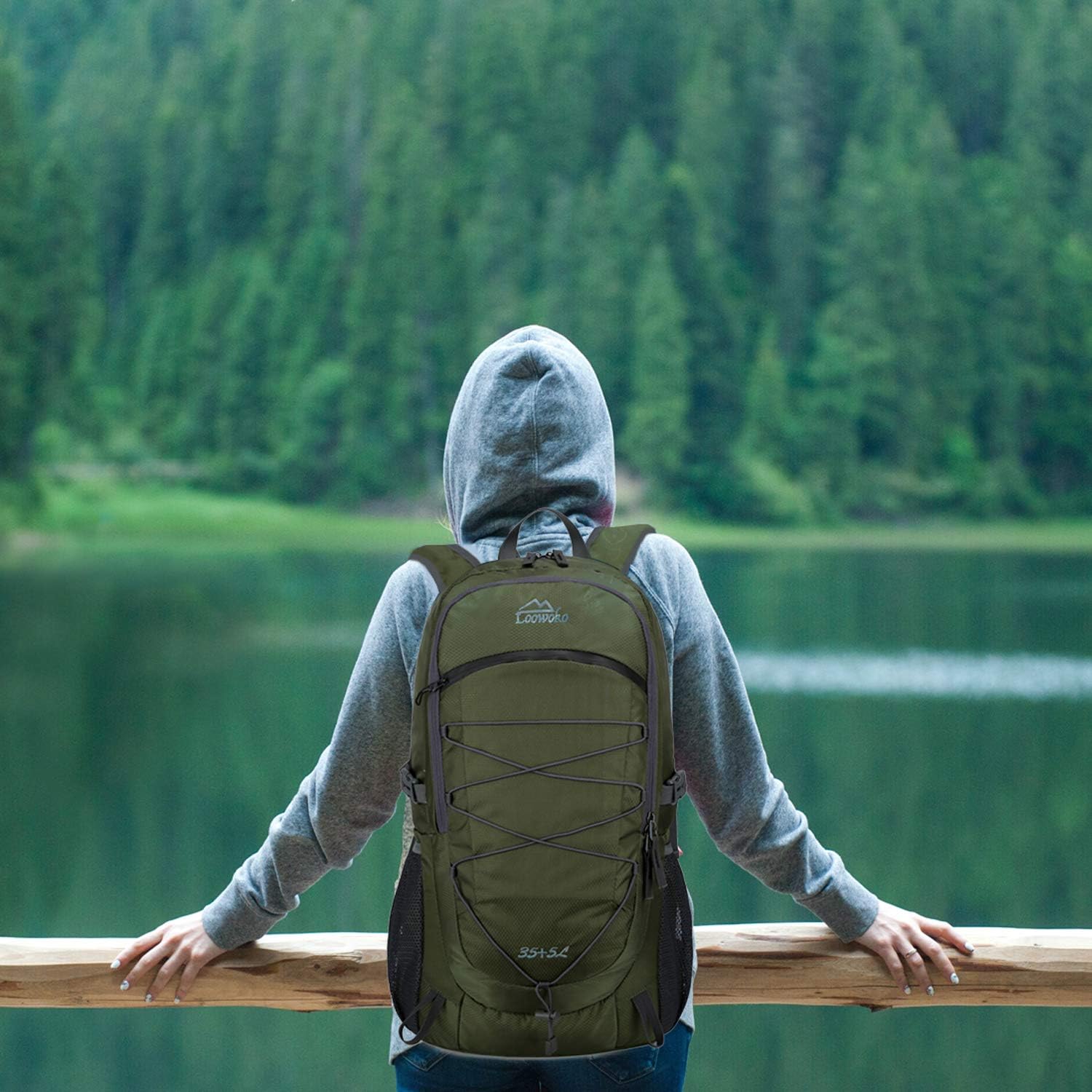 Loowoko Unisex 40L Backpack Lightweight Packable Daypack for Hiking Backpacking Camping Traveling: Clothing