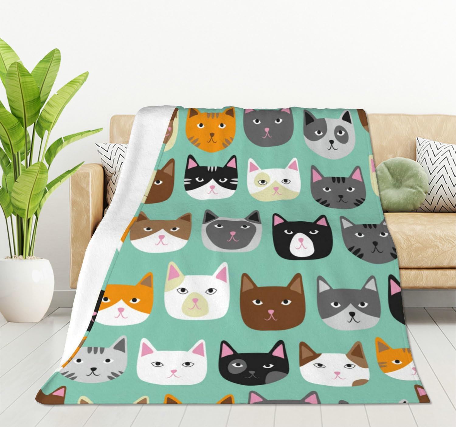 HGOD DESIGNS Cat Flannel Fleece Bed Blanket 40 x 50 inch Cartoon Curte Cat Face Pattern Throw Blanket Lightweight Cozy Plush Blanket for Bedroom Living Rooms Sofa Couch