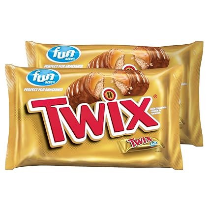 Amazon Com Twix Caramel Fun Size Chocolate Cookie Bar Candy 20 62 Ounce Bag Pack Of 2 Grocery Gourmet Food