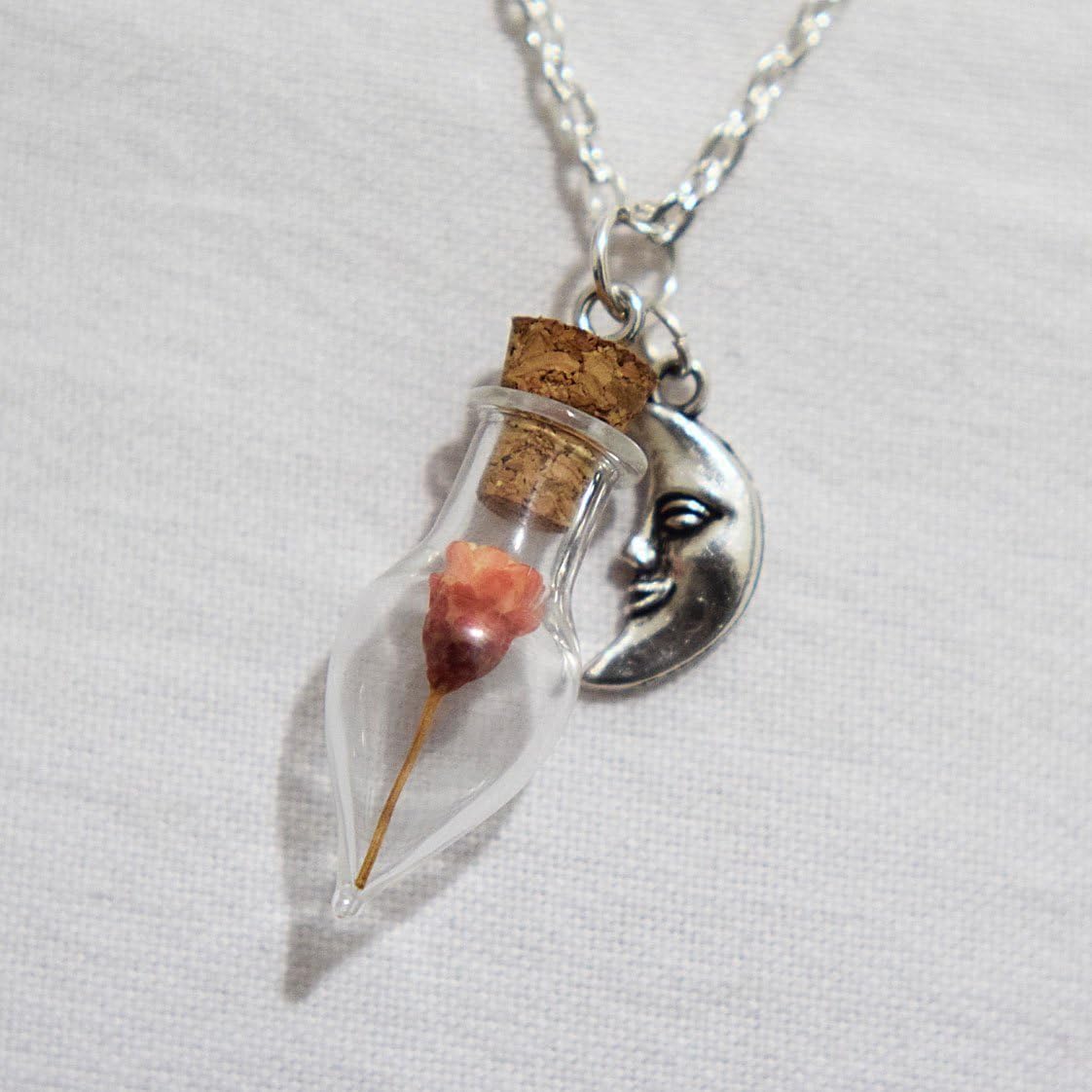 Nature Dry Flower Necklace Real Dried Flower Pendant Miniature Terrarium Necklace Nature Jewelry Flower Teardrop Mini Glass Bottle Crescent Moon