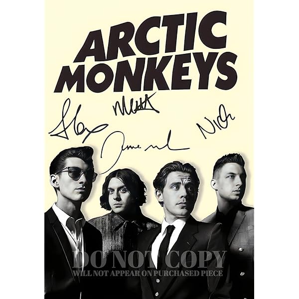 Amazon.com: Arctic Monkeys AM Guitar Tab Songbook | Authentic