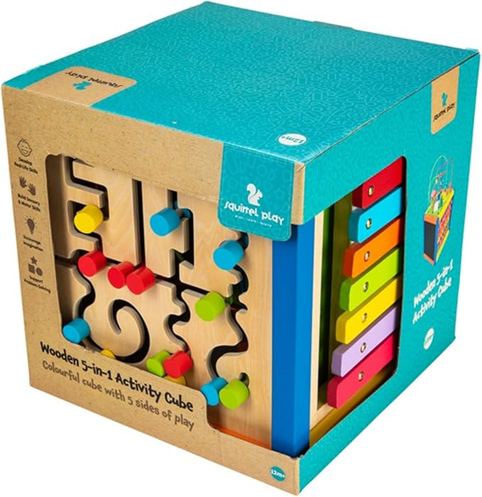 squirrel play wooden car roll