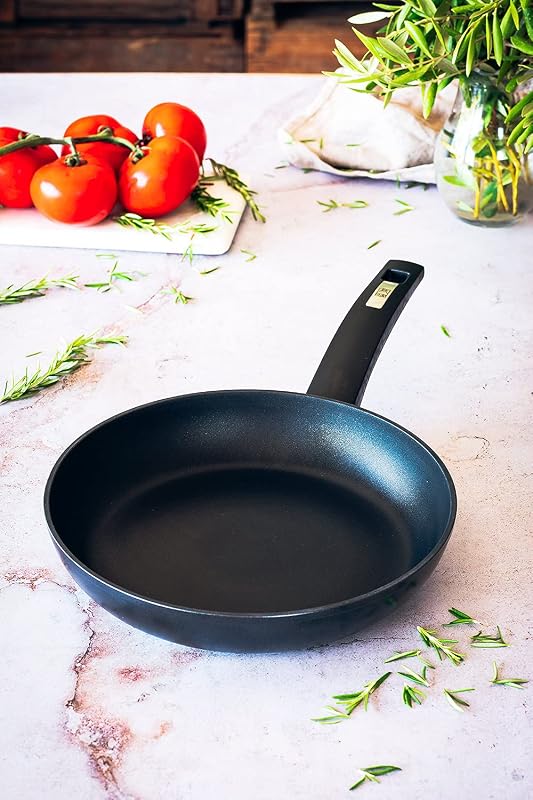 Design | Set mit 3 Bratpfannen 18-22-26 cm, Geschmiedetes Aluminium