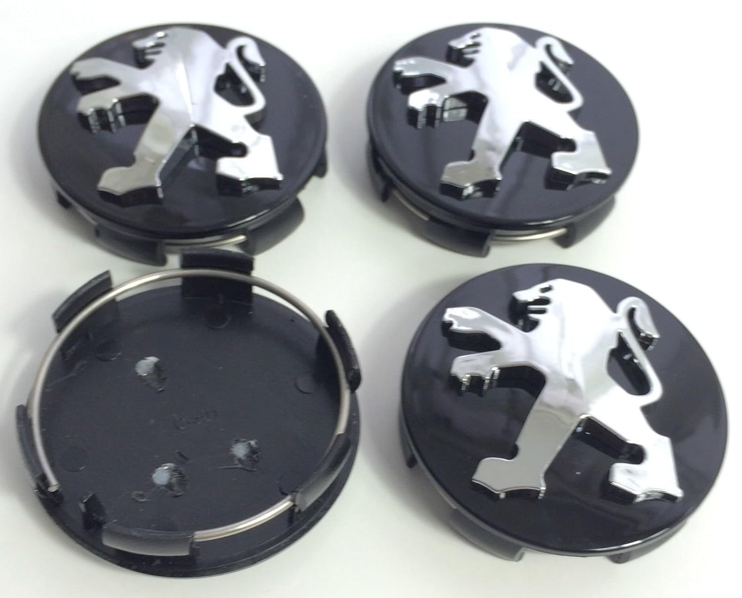 Lot de 4 cachemoyeux Peugeot de 60 mm Chromé Noir Cachemoyeux co
