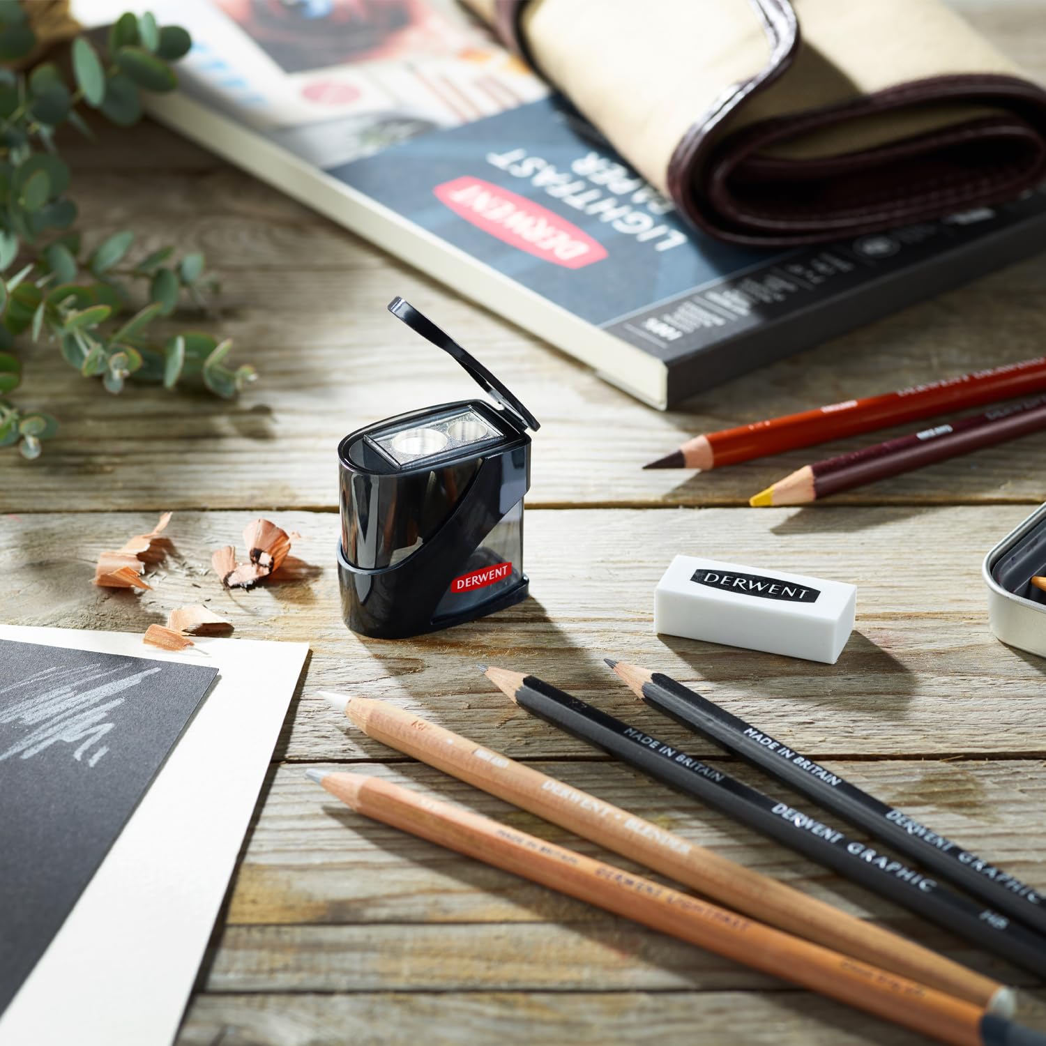 Derwent Twin Hole Pencil Sharpener, Black, 11.5mm & 8.25mm