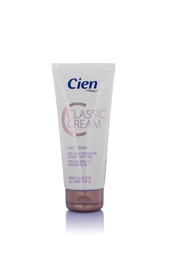 cien soft moisturising cream with vitamin e