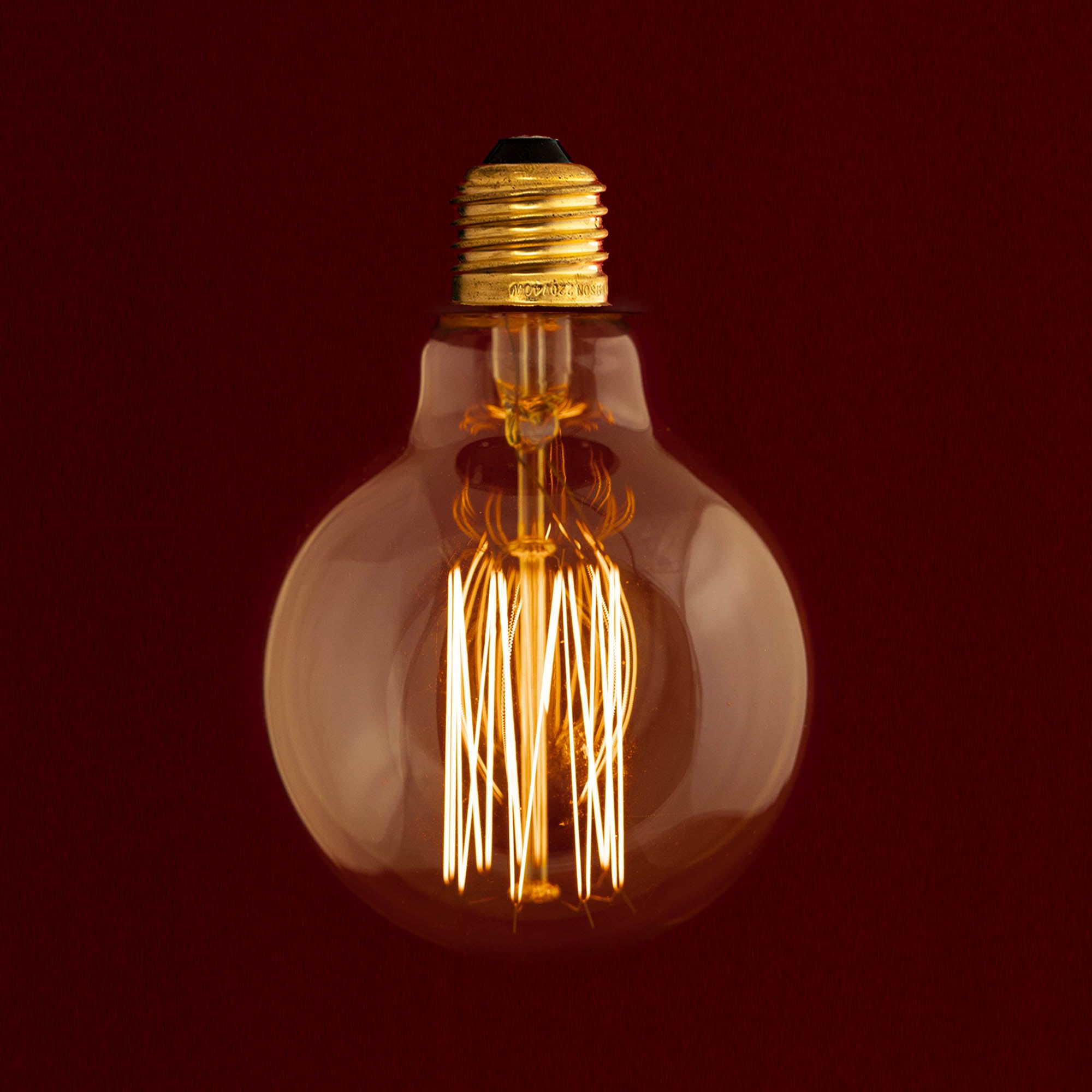 William & Watson Edison Vintage Large Globe Squirrel Cage Dimmable Light Bulb, 40W Amber Old Fashioned Retro E27 Screw Fitting Lamp (Globe Medium (G80))