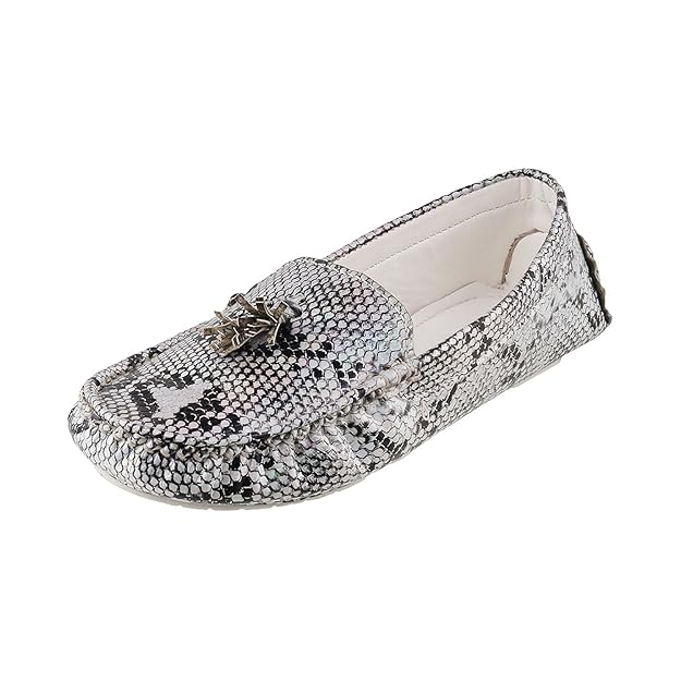 Buy Metro Women's Silver Sneakers EURO40/UK7(3176882740) at Amazon.in