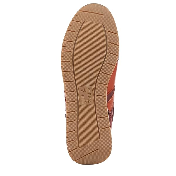 NATURALIZER WOMEN’S LORENA SNEAKER RED CLAY 8.5 M