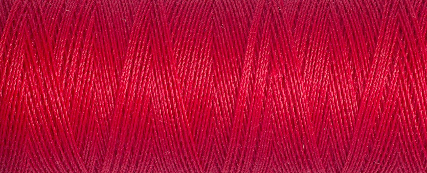 Gutermann Sew All Polyester Thread, Crimson Red 0156, 1000 m