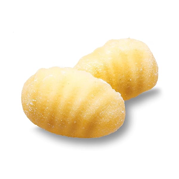 DE CECCO POTATO GNOCCHI NO. 401, 17.5 OZ (PACK OF 4), AUTHENTIC ITALIAN DUMPLINGS, MADE WITH POTATOES AND WHEAT FLOUR, VERSATILE PASTA FOR SAUCES & RECIPES, MADE IN ITALY