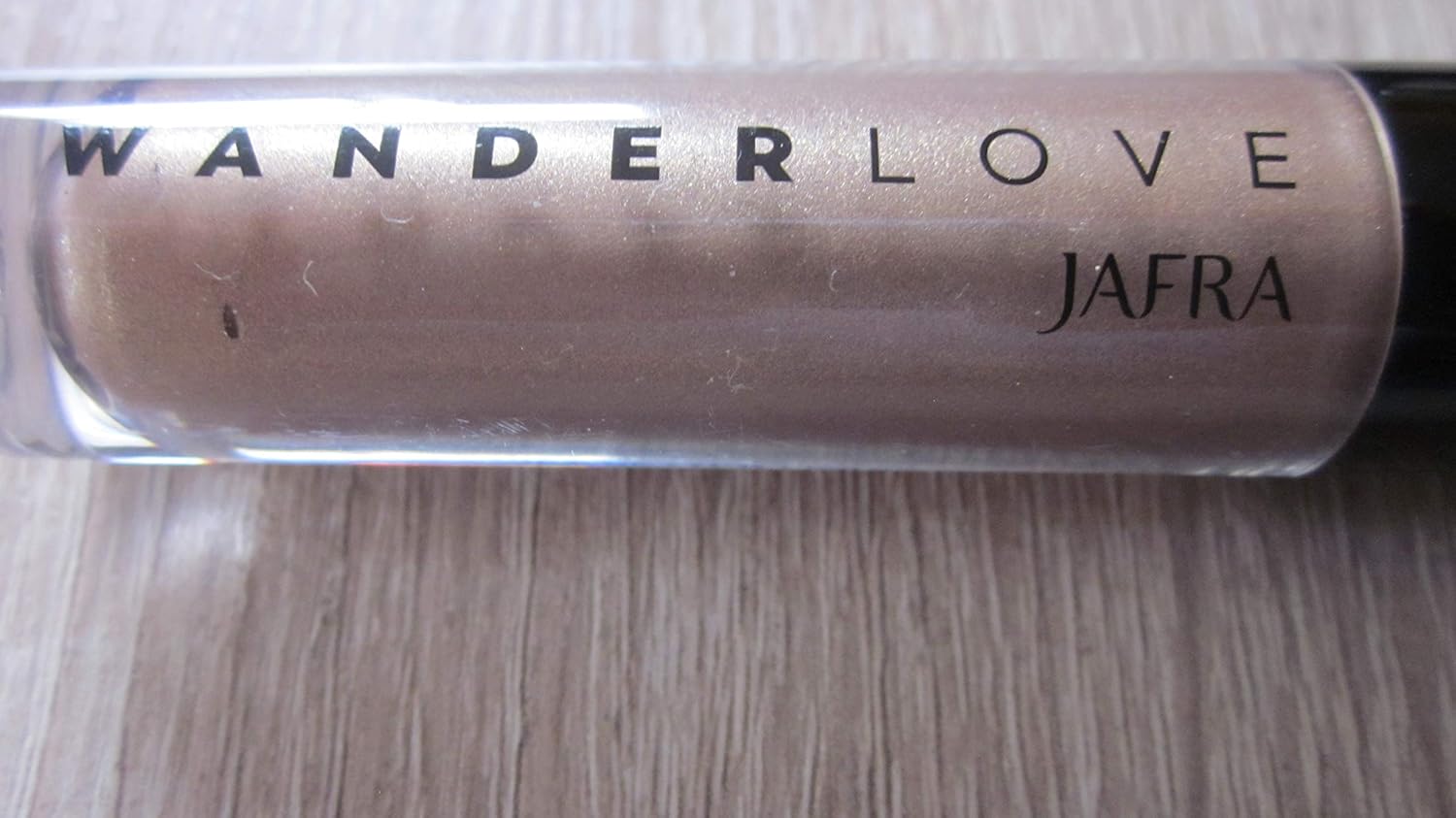 liquid eyeshadow jafra