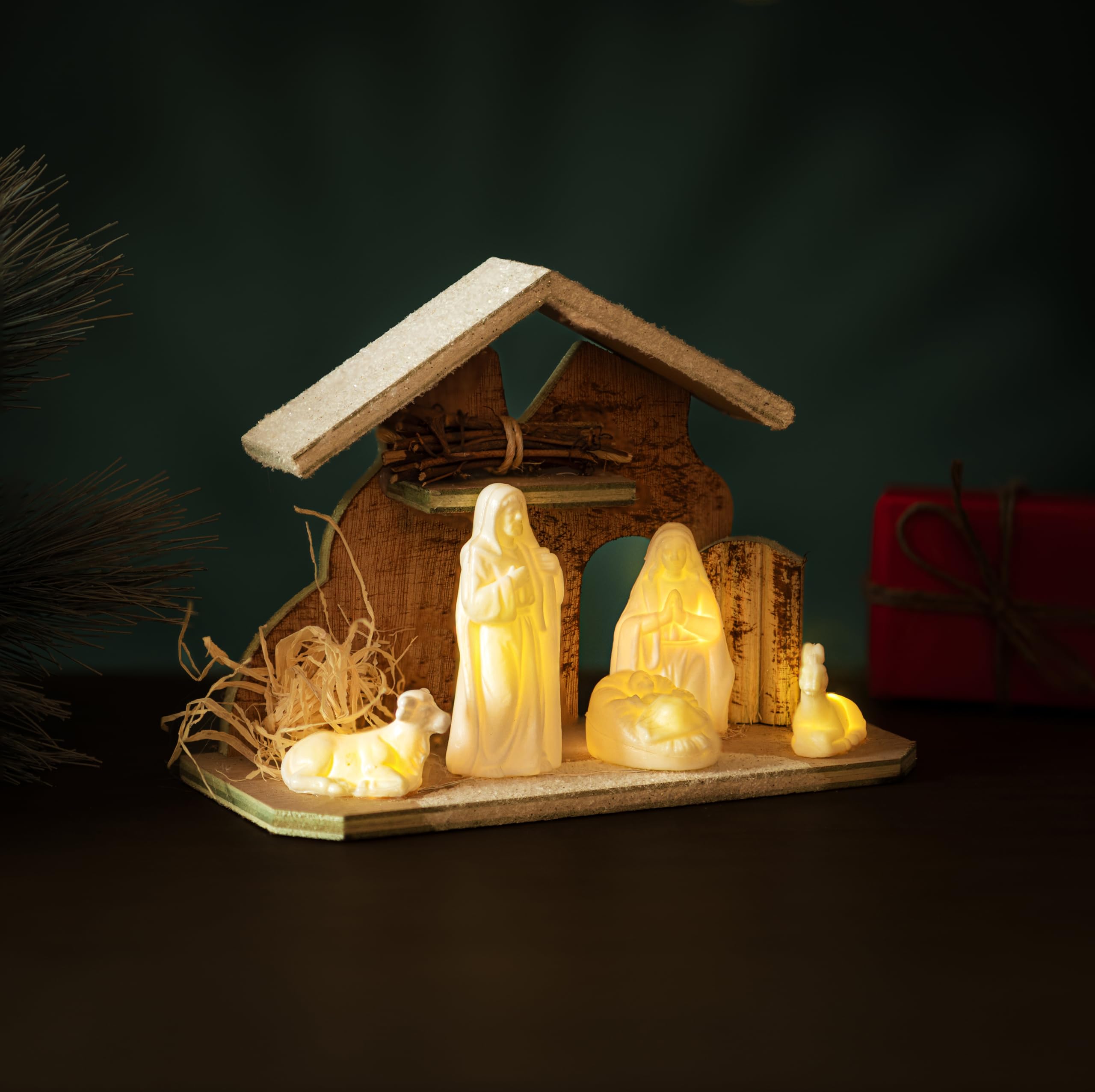 Marco Paul Christmas Light up Pre lit LED Nativity Scene Traditional Decoration Indoor Illuminated Religious Christmas Ornaments white Table for home Window Scene Tree Gift