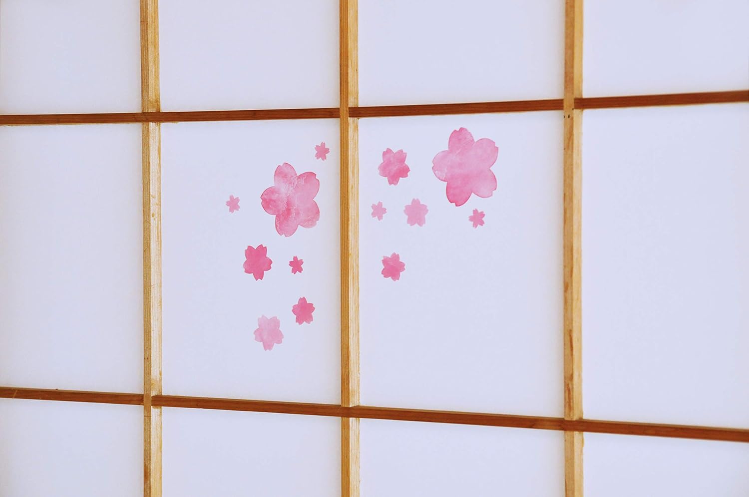 Amazon 酒井産業 障子シールシート桜 4種組 はがして貼るだけ ふすま 障子 簡単 補修 シール 桜 部屋 リメイク おしゃれ 日本製 文房具 オフィス用品 文房具 オフィス用品