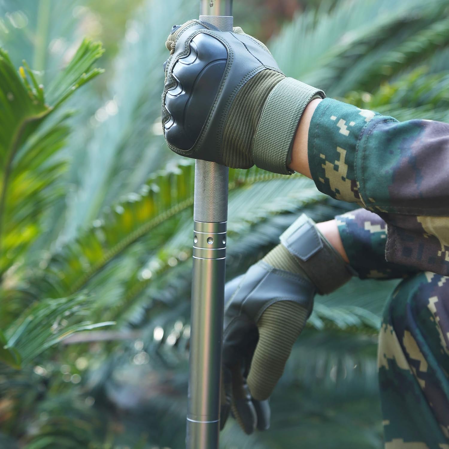 Xnuoyo Full Finger Touch Screen Motorbike Protective Outdoor Sports Gloves for Motorcycle Cycling Climbing Hiking Hunting Outdoor Sports (Army Green, M) : Sports & Outdoors