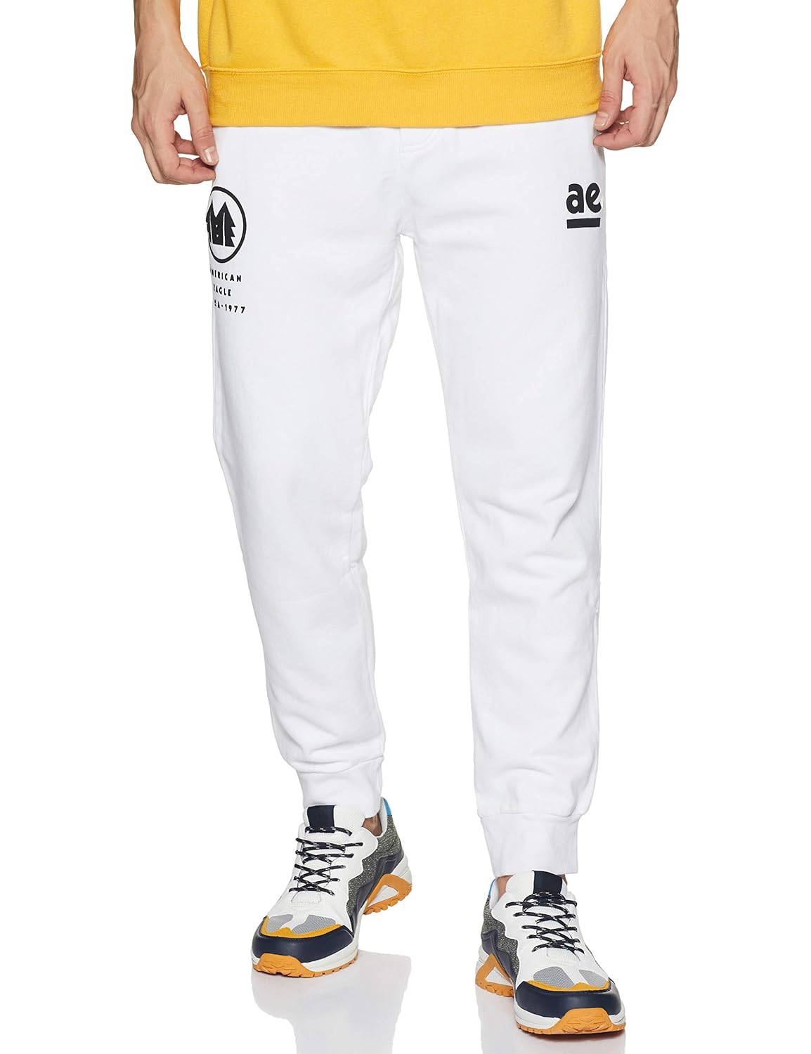 white american eagle joggers