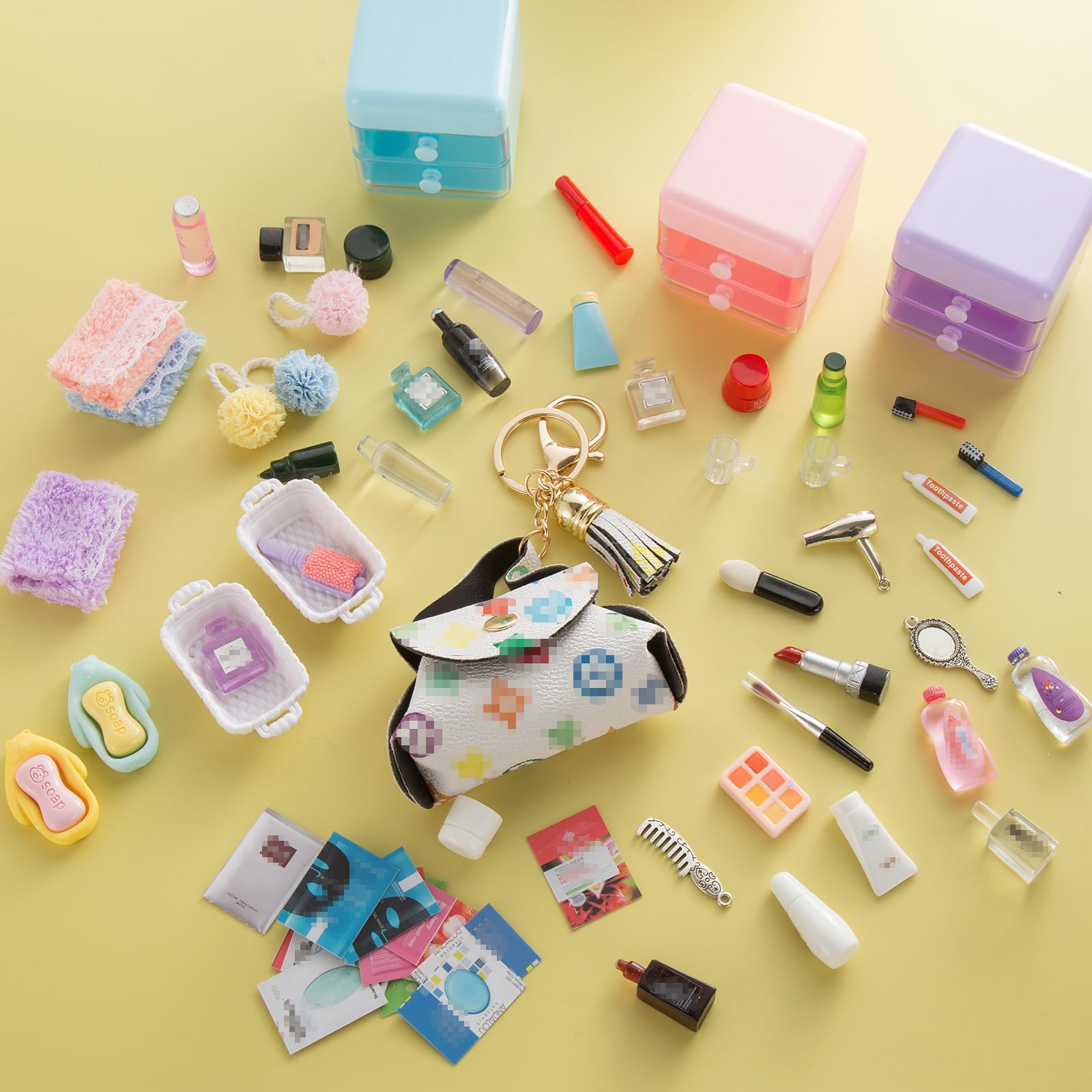 72Pcs Dollhouse Mini Jewelry Storage Case Handbag Towel Cosmetic Set Bathroom Acessories Toothbrush Shampoo Perfume Hair Dryer Comb Purse Decor DIY Doll Backpack Girl Micro Scene