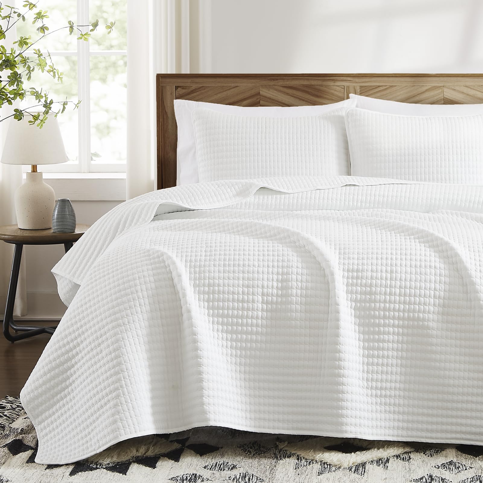 WRENSONGE White King Size Quilt Bedding Sets-3 Pieces Lightweight Bedspreads Summer Coverlet for All Season, Soft King Quilt Bedding Set with 2 Pillow Shams Suitable for Bed, Couch, Quilt Blanket