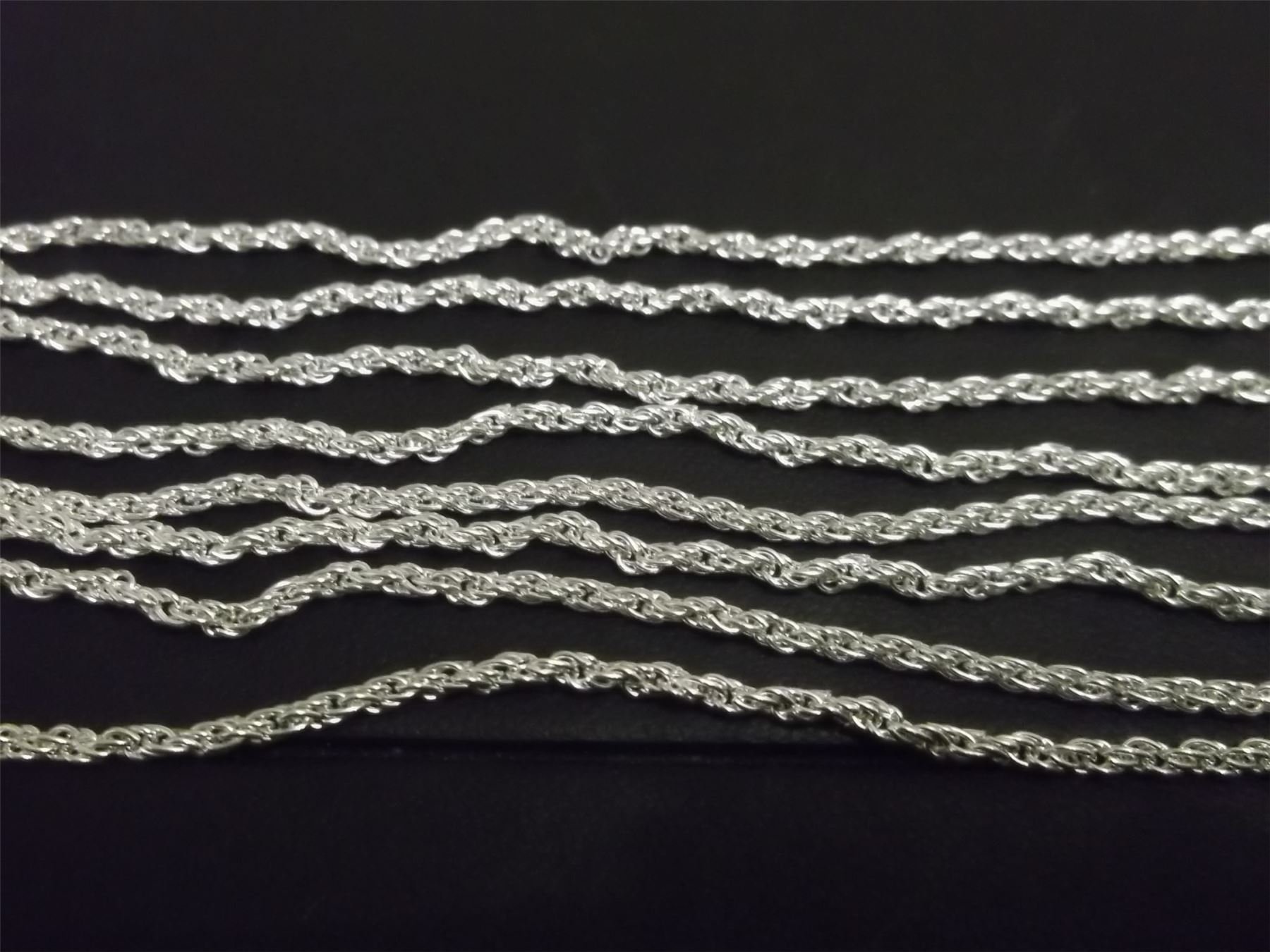 5 Metres Silver Plated 2mm x 0.45mm Braiding Link Chain for Jewellery and Other Crafts Making Decoration…